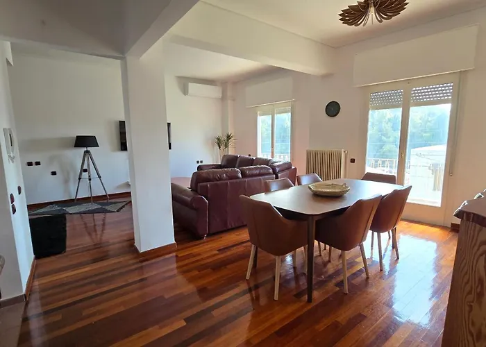 Pilion Horizon Apartment *